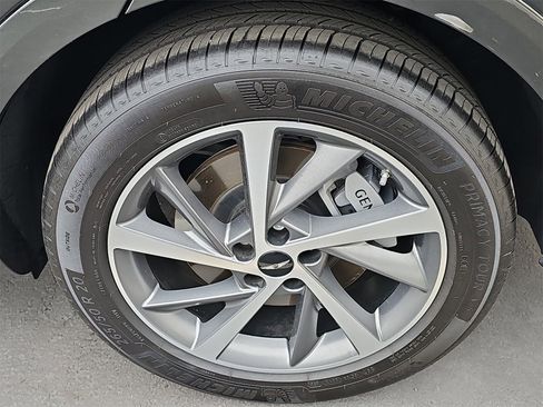 Certified 2025 Genesis GV80 3.5T Advanced image 12