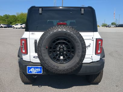 New 2026 Ford Bronco Outer Banks