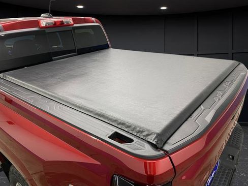 Used 2024 Chevrolet Colorado Z71 w/ Z71 Convenience Package 2 image 35