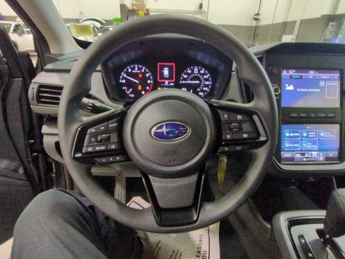 Used 2024 Subaru Crosstrek 2.0i AWD/4WD image 5