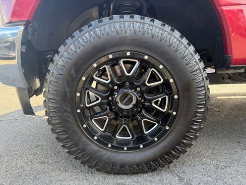 Used 2017 Ford F250 Lariat w/ Chrome Package AWD/4WD image 30