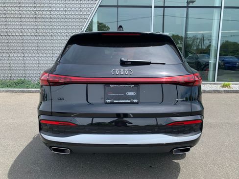 Certified 2025 Audi Q5 Premium w/ Premium Plus AWD/4WD image 7