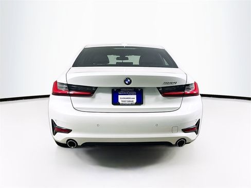 Used 2020 BMW 330i Sedan w/ Convenience Package image 15