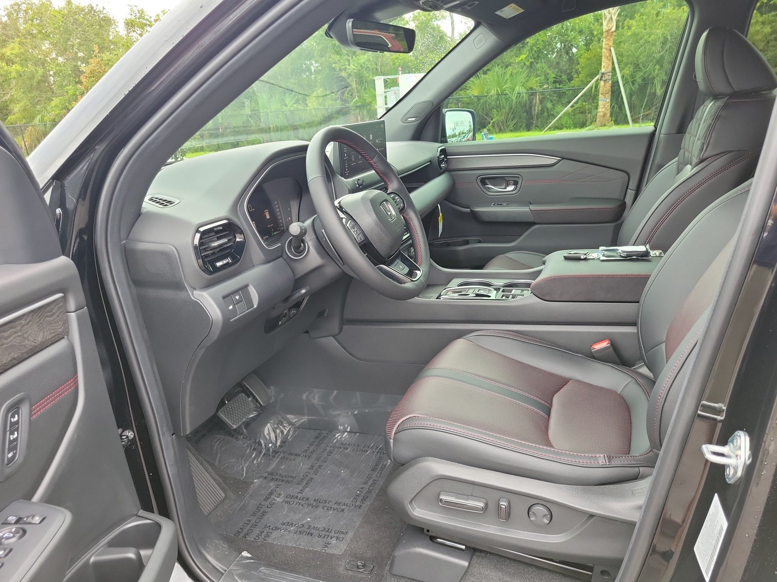 New 2026 Honda Pilot Black Edition image 15