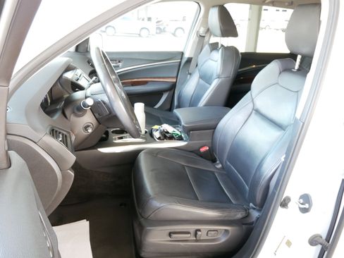 Used 2018 Acura MDX SH-AWD w/ Technology Package image 2