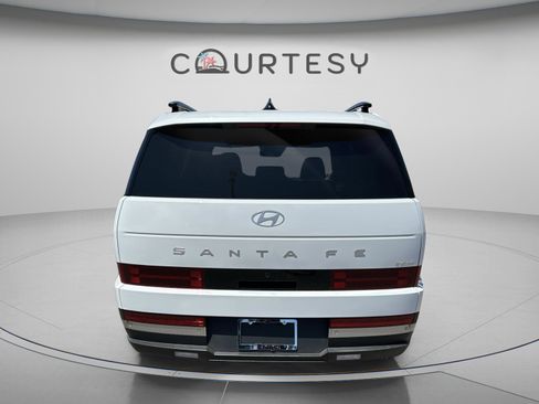 New 2026 Hyundai Santa Fe Limited FWD image 4