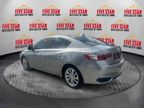 Used 2018 Acura ILX FWD image 5
