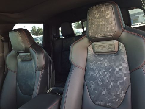 Used 2024 Toyota Tacoma TRD Pro AWD/4WD image 16