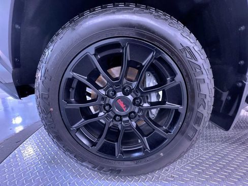 Used 2024 Toyota Tundra Limited w/ TRD Off-Road Package AWD/4WD image 10