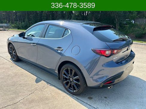 Used 2023 MAZDA MAZDA3 s FWD image 3