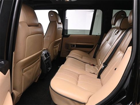 Used 2011 Land Rover Range Rover HSE LUX image 15