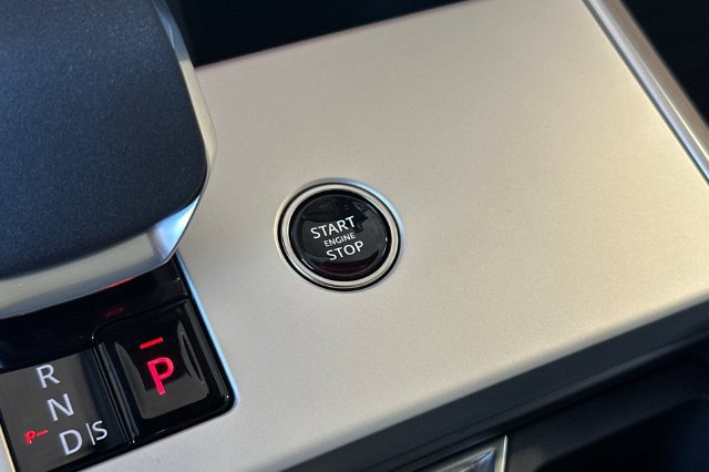 New 2026 Land Rover Range Rover SE AWD/4WD image 21