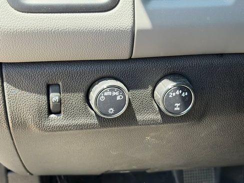 Used 2022 Chevrolet Colorado W/T w/ WT Convenience Package AWD/4WD image 15