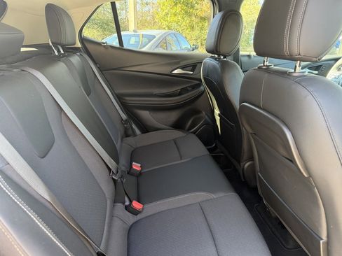 Used 2023 Buick Encore GX Preferred w/ Cold Weather Comfort Package image 8