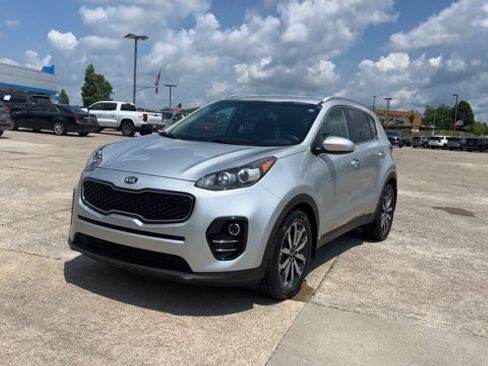Used 2017 Kia Sportage EX FWD image 4
