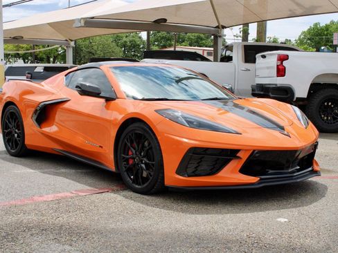 Used 2023 Chevrolet Corvette Stingray Premium Cpe w/ Z51 Performance Package RWD image 2