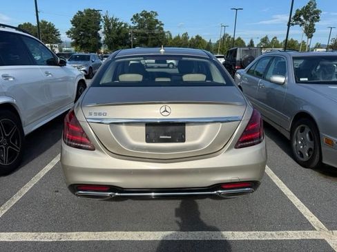 Used 2020 Mercedes-Benz S 560 Sedan image 5