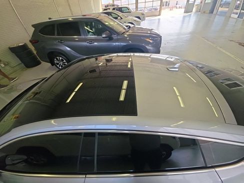 Used 2018 Audi A5 2.0T Premium Plus w/ Premium Plus AWD/4WD image 9