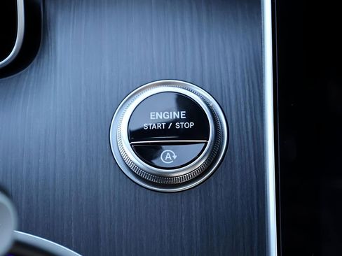 New 2026 Mercedes-Benz C 300 4MATIC Sedan image 29