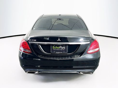 Used 2018 Mercedes-Benz C 300 4MATIC Sedan image 7