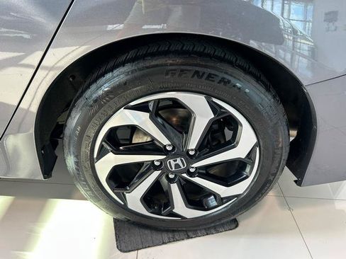 Used 2017 Honda Accord EX-L image 13