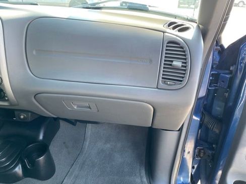 Used 2010 Ford Ranger XLT image 26