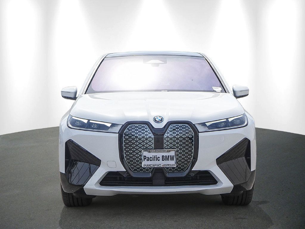 Certified 2024 BMW iX xDrive50 w/ Sport Package AWD/4WD image 2