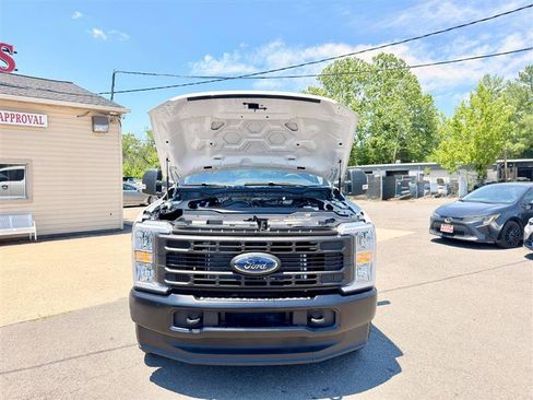 Used 2025 Ford F250 XL AWD/4WD image 8