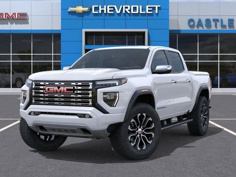 New 2026 GMC Canyon Denali AWD/4WD image 7