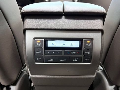 Used 2013 Lexus GX 460 Premium AWD/4WD image 36