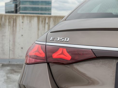 Certified 2026 Mercedes-Benz E 350 4MATIC Sedan image 9