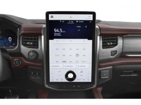 Used 2024 Ford Expedition Max Limited image 10