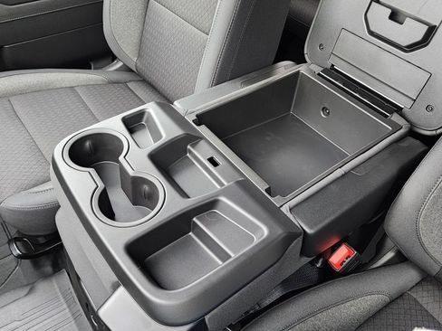 New 2026 GMC Sierra 1500 Elevation w/ LPO, Elevation Black Package image 32