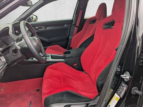 Used 2025 Honda Civic Type R image 13
