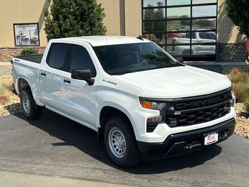 Used 2024 Chevrolet Silverado 1500 W/T w/ WT Convenience Package AWD/4WD image 25