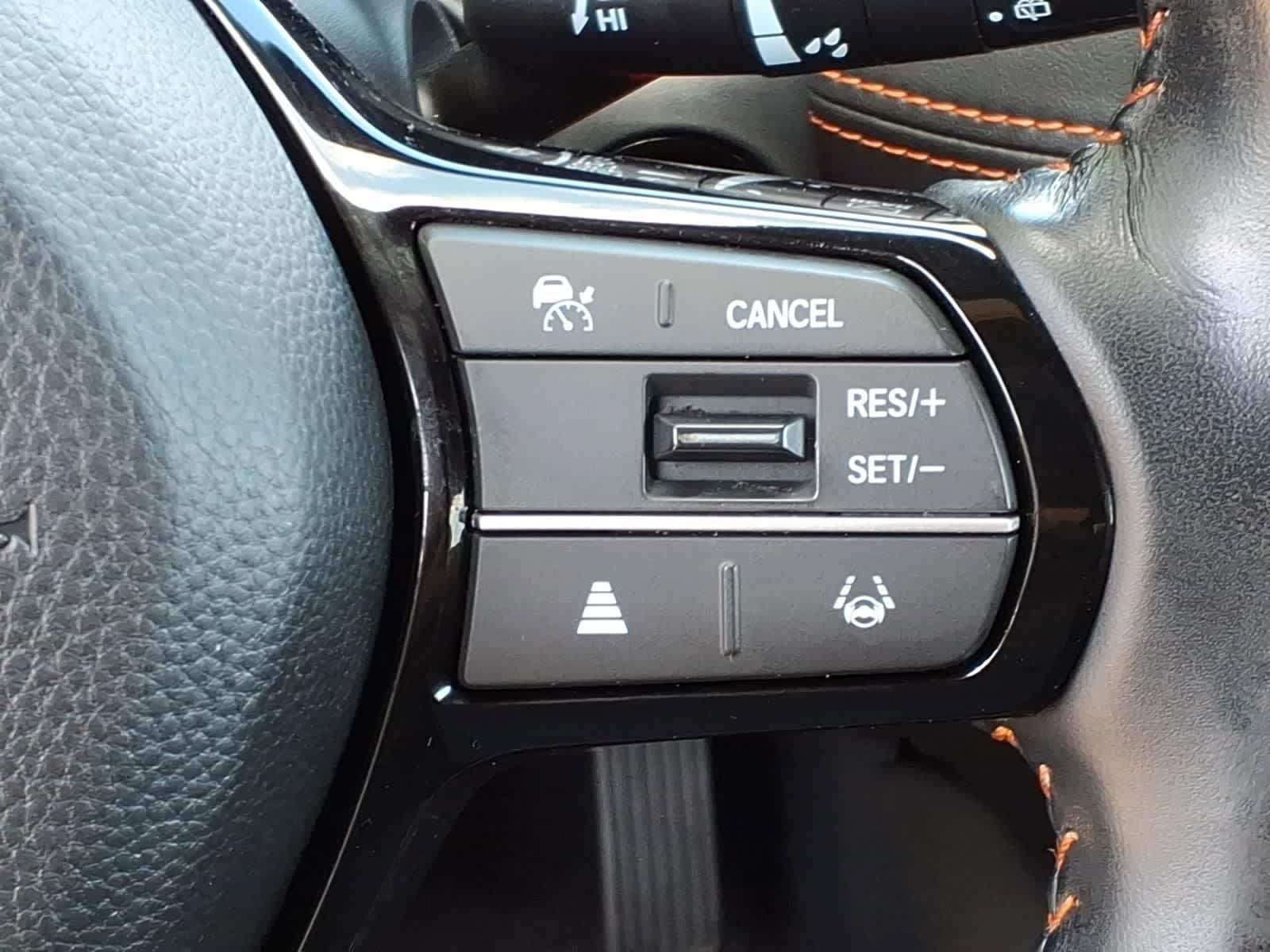 Used 2025 Honda HR-V Sport image 18