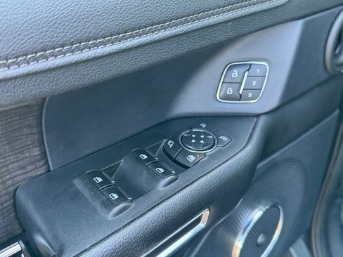 Used 2019 Ford Expedition Max Limited w/ Equipment Group 301A AWD/4WD image 18