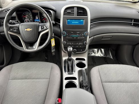 Used 2015 Chevrolet Malibu LS image 16