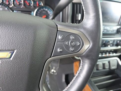 Used 2018 Chevrolet Silverado 1500 High Country image 30