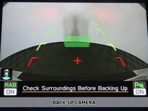 Used 2024 Subaru Outback Touring XT AWD/4WD image 7