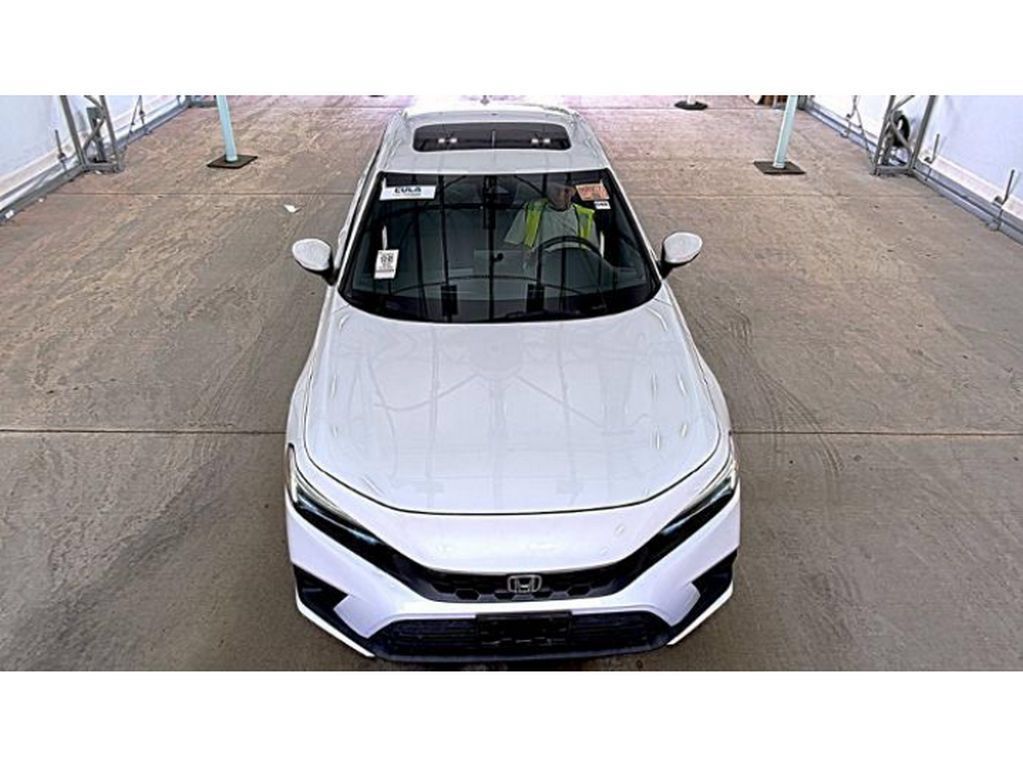 Used 2023 Honda Civic Sport Touring image 2