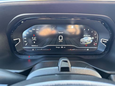 Used 2023 GMC Yukon Denali Ultimate image 22