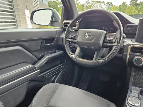Used 2024 Toyota Tacoma SR5 RWD image 9