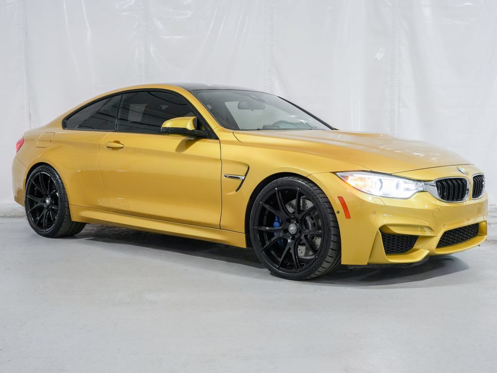 Used 2015 BMW M4 Coupe w/ Executive Package RWD image 8