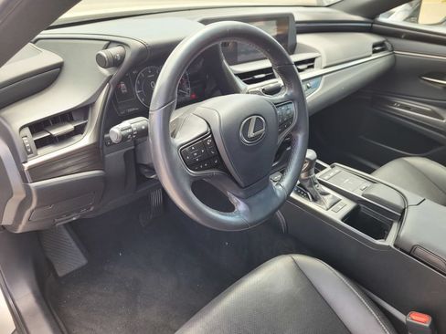 Used 2019 Lexus ES 350 w/ Accessory Package 2 FWD image 14