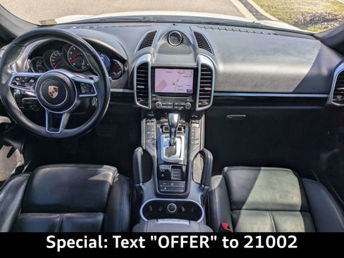 Used 2017 Porsche Cayenne image 16
