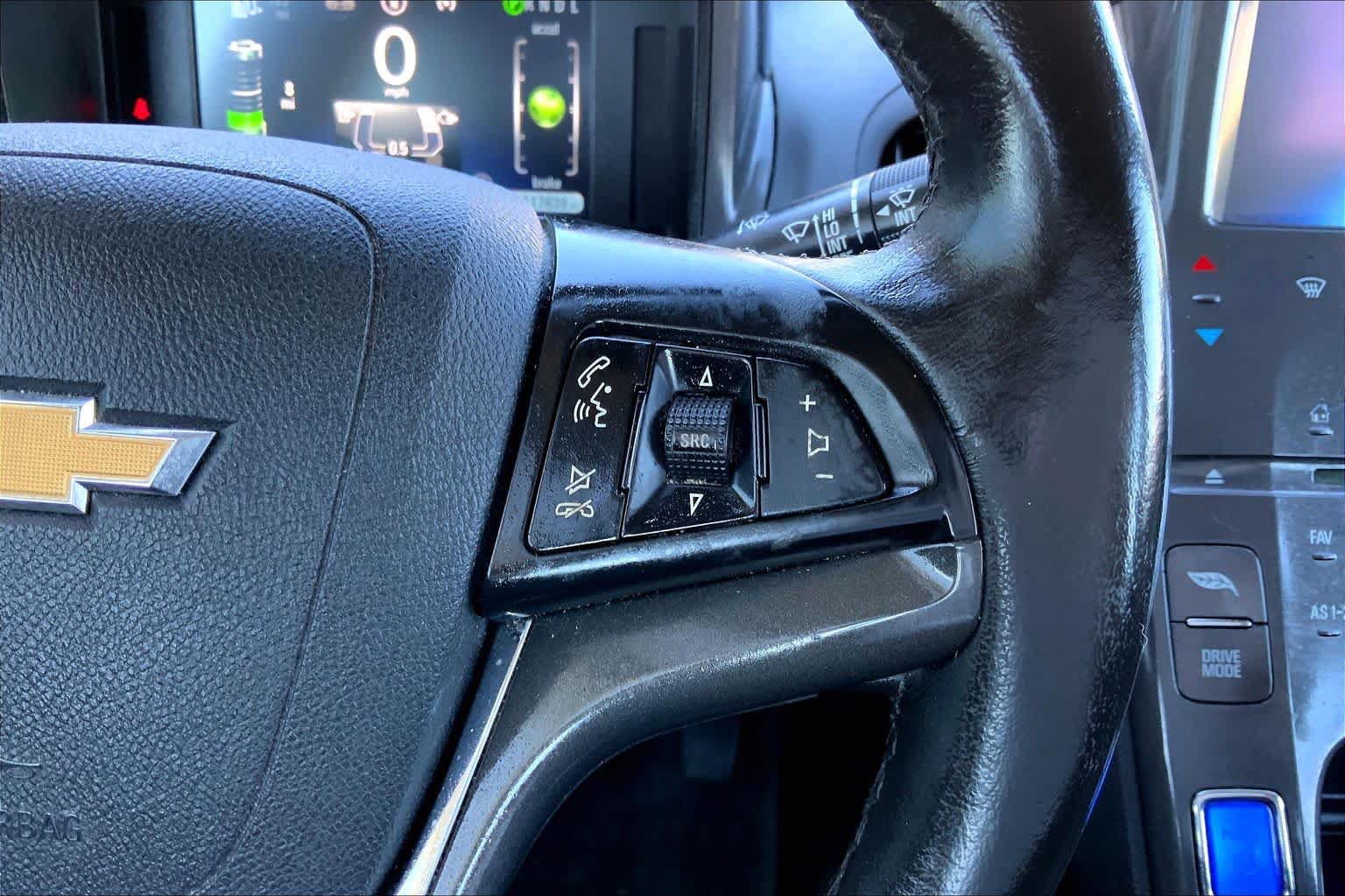 Used 2014 Chevrolet Volt FWD image 24