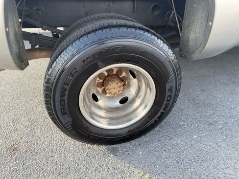 Used 2002 Chevrolet Silverado 3500 LT w/ Off-Road Skid Plate Pkg AWD/4WD image 13