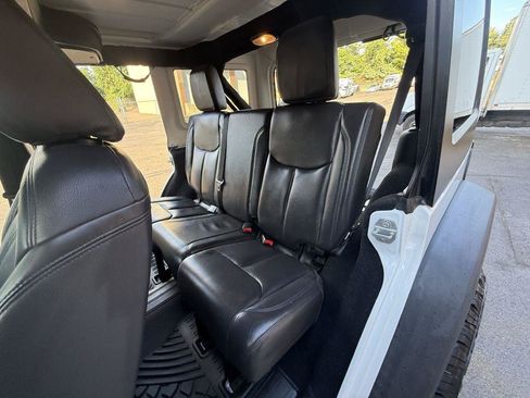 Used 2017 Jeep Wrangler Unlimited Sport w/ Quick Order Package 24S AWD/4WD image 20