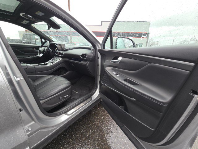 Used 2023 Hyundai Santa Fe Calligraphy AWD/4WD image 11